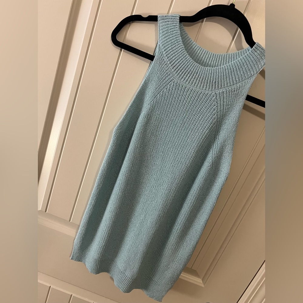 NWOT Sky blue light weight sweater tank size M